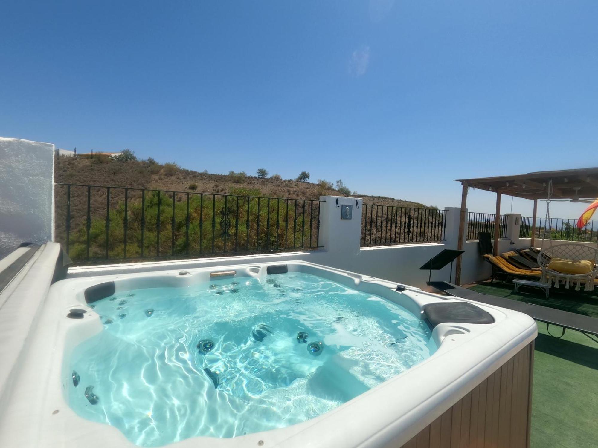 Cortijo Naturista Con Vistas-Clothing Optional *